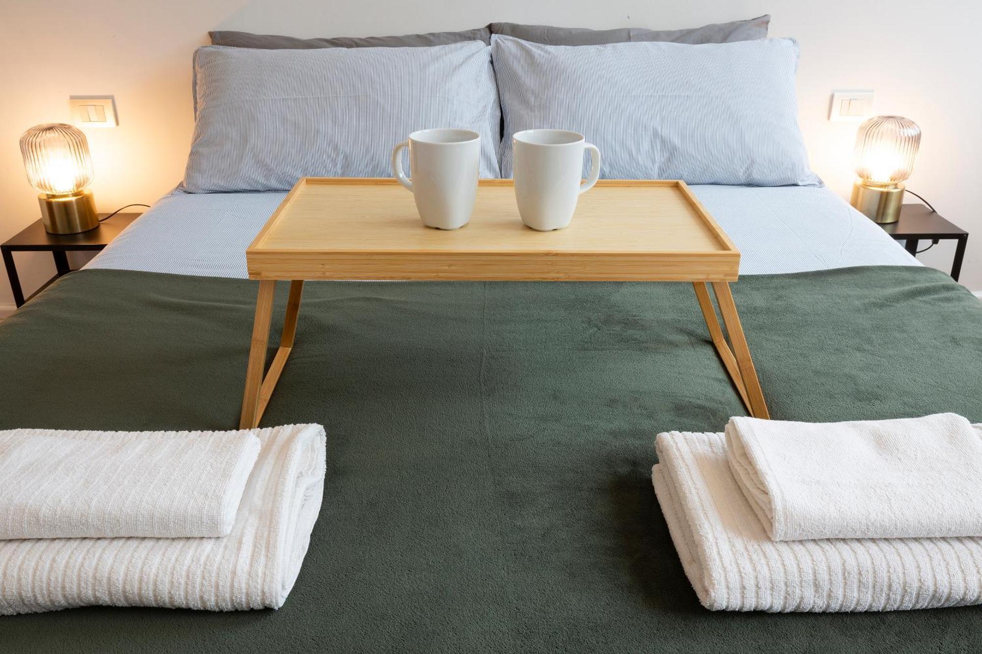 Vittore Rooms & Apartment ミラノ エクステリア 写真