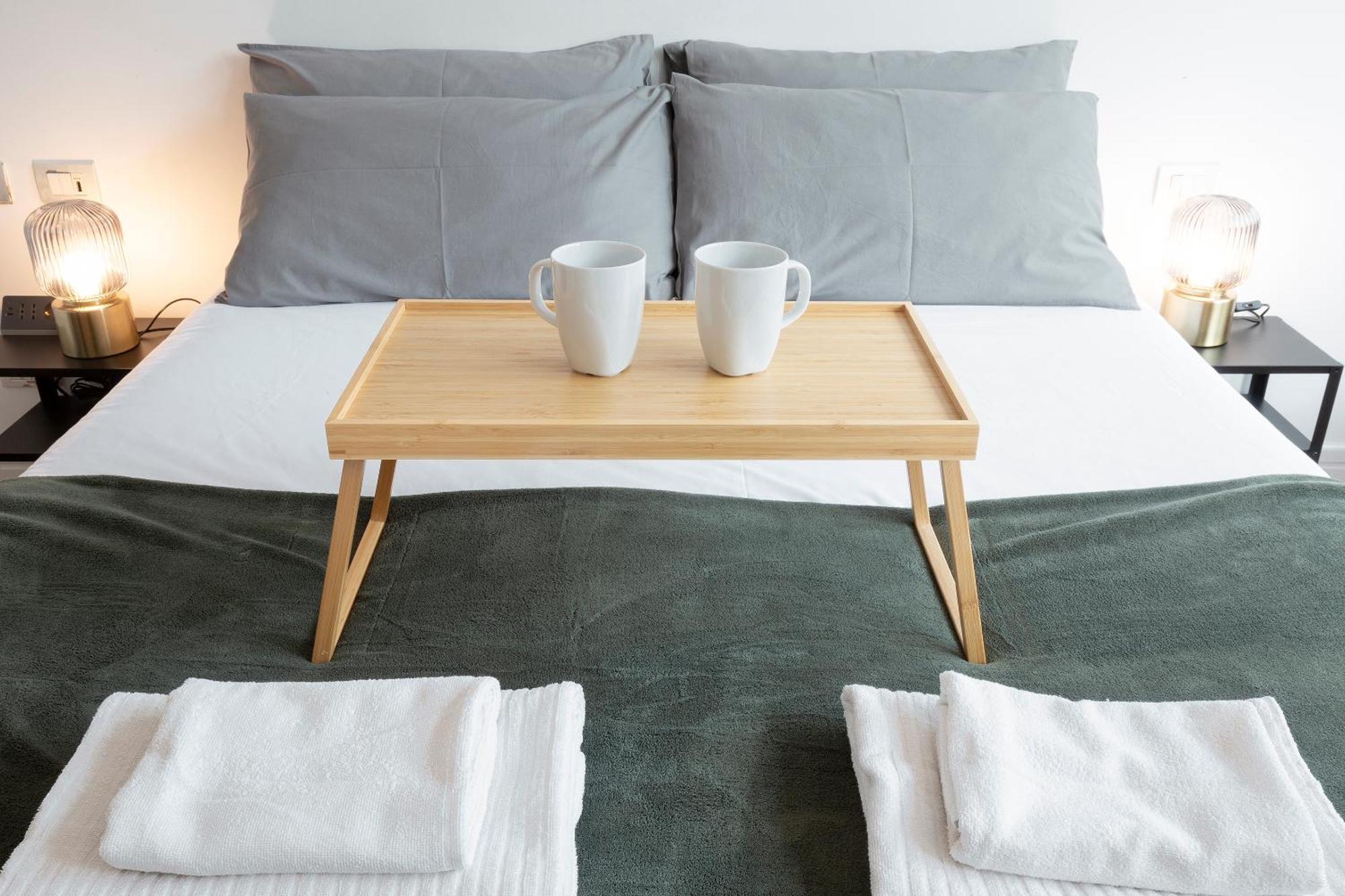 Vittore Rooms & Apartment ミラノ エクステリア 写真