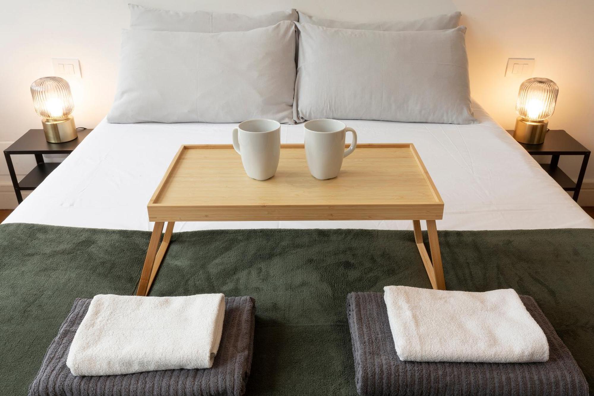 Vittore Rooms & Apartment ミラノ エクステリア 写真